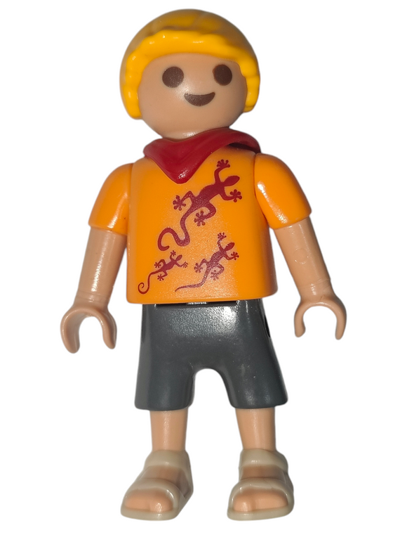 Playmobil Child boy lizards orange t shirt, red scarf, grey shorts