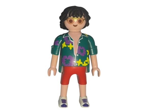 Playmobil 30 13 1630 Father, fat, shaggy black hair, green flowered shirt, red shorts 70088