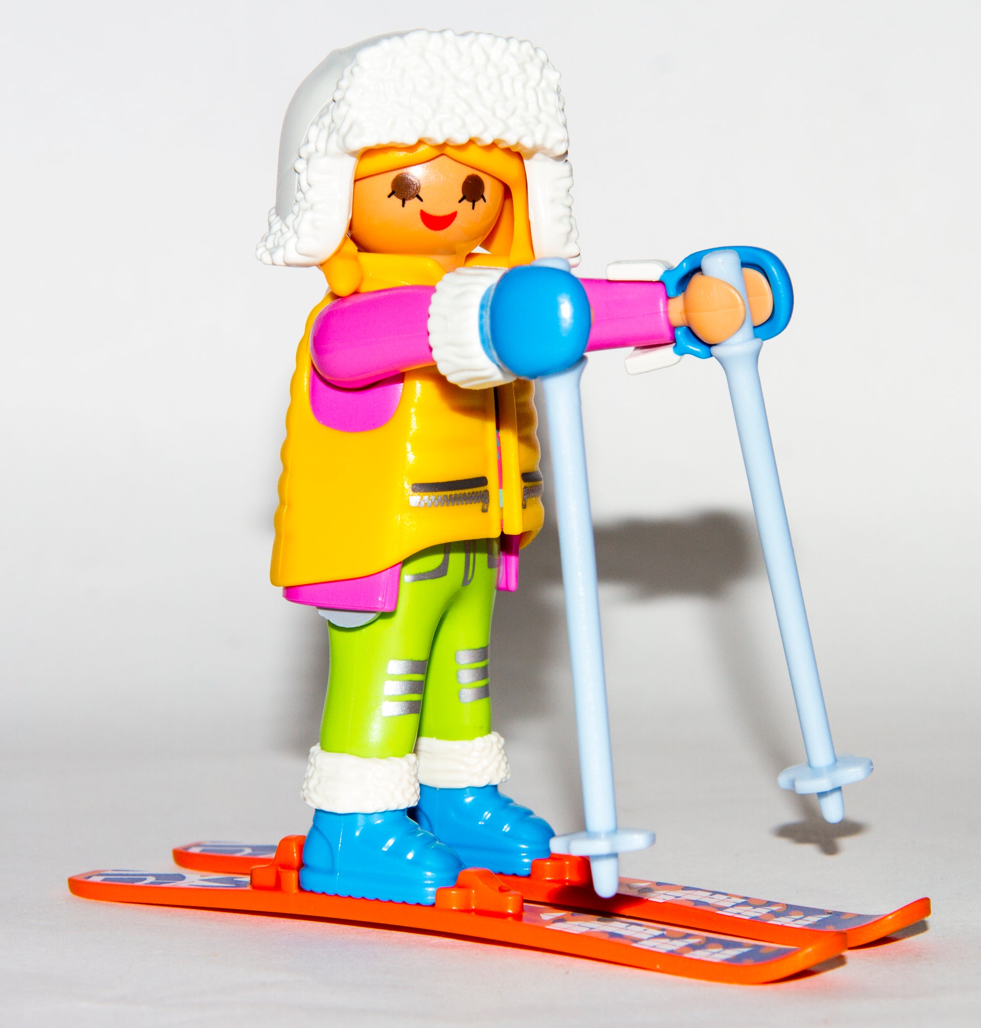 Playmobil 9333 Series 13 Girls Skier Winter Sports Ski Equipment Skis –  PlaymobilSpareParts